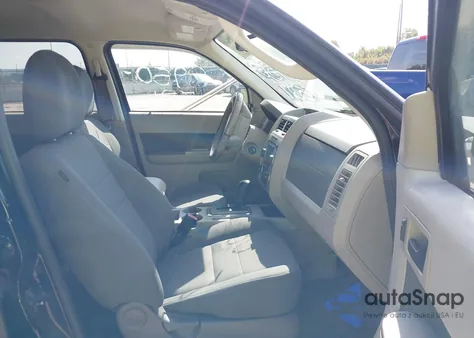 2010 Ford Escape Xlt из США, поврежденный, VIN 1FMCU0D74AKA72068